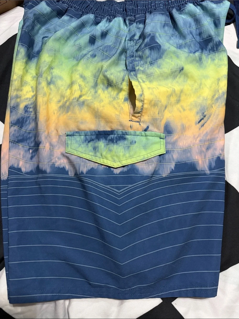 Men's Blue Tie-Dye Stripe Swim Trunks S